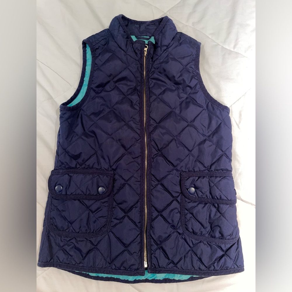 KIDS size 14 Old Navy quilted vest. Navy blue